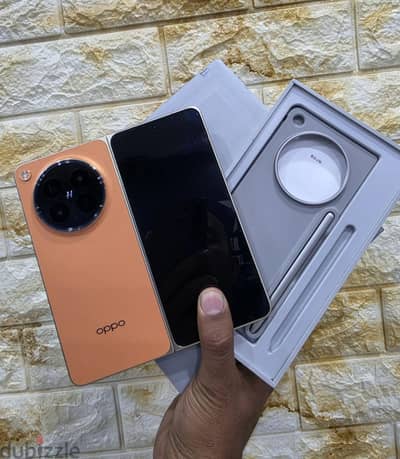 oppo Find N6 512 giga 16 ram بالكيت بجراب الكيت