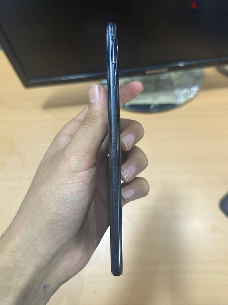Samsung M52 2
