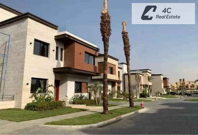 Villa Twin House for sale 300m lowest price  with down payment and installments prime location in Azzar 2 Fifth Settlement New cairo
