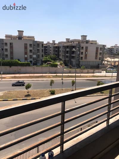 شقة متشطبة للبيع في دار مصر – الحي 12 – الشيخ زايد  Dar Misr – District 12 – Sheikh Zayed   استلام فوري - موقع مميز جدًا داخل الكمبوند