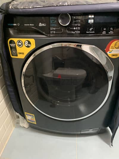 غسالة زانوسي 8 كيلو Steam Max Inverter