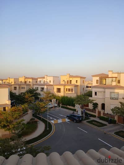 فيلا جاهزة متشطبة بالمطبخ والتكييفات للبيع في أب تاون كايرو إعمارUptown Cairo Emaar