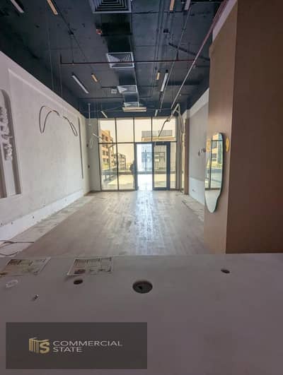 Finished Office at Vogue Building 99m for Rent -New Cairo