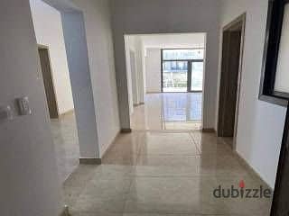 شقه للبيع 160 م كامب شيزار بالقرب من كوبرى الجامعه والترام / واجهه بحريه