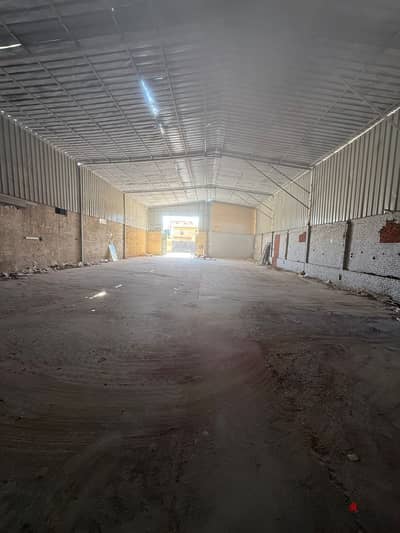 Factory for rent, engineering activity, Fifth Settlement Industrial Area. Land area 1115 sq m, 700 sq m warehouse and administrative building. Prime l