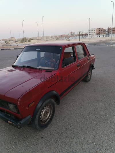 فيات 128 1990