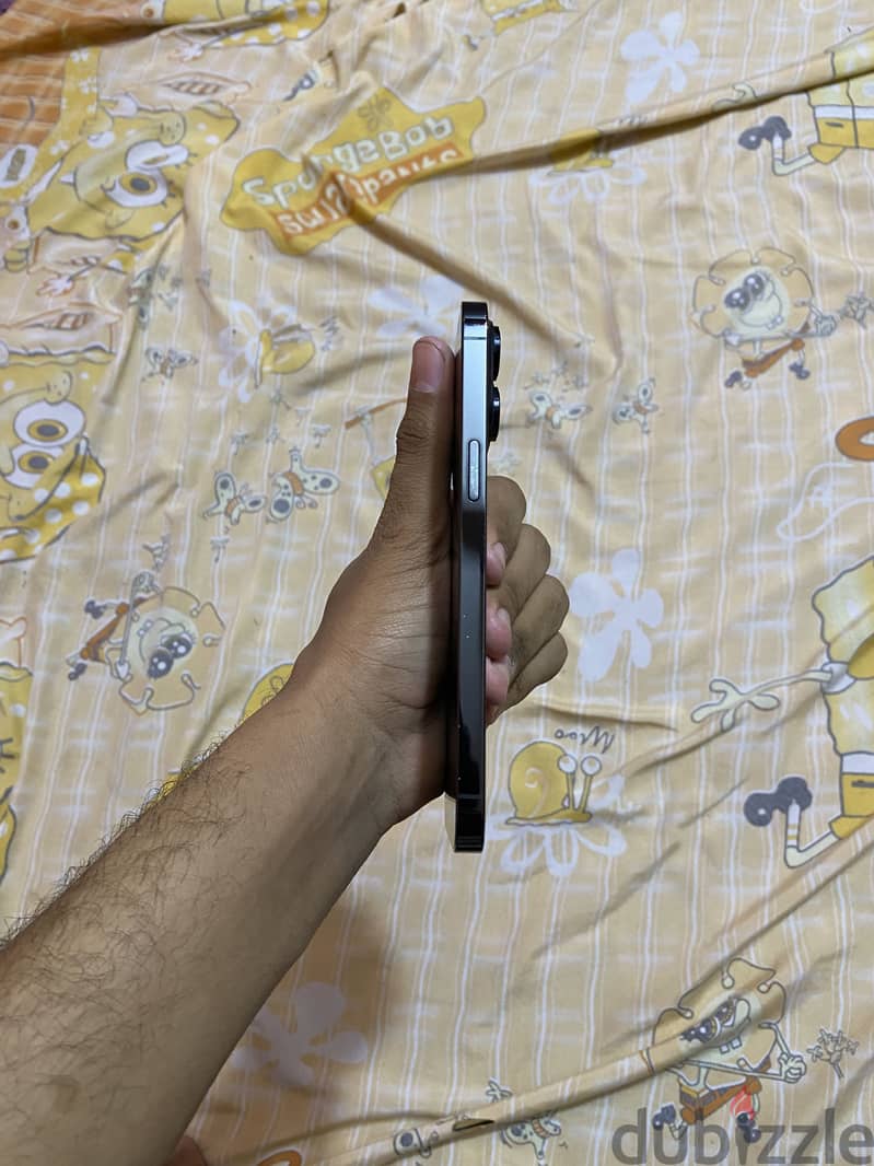 iPhone 14 pro max 2