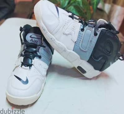  Nike Air More Uptempo ستايل قوي ومميز 