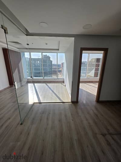 Unique administrative headquarters 78m super lux finishing for rent among the largest companies in Trivium Square New Cairo