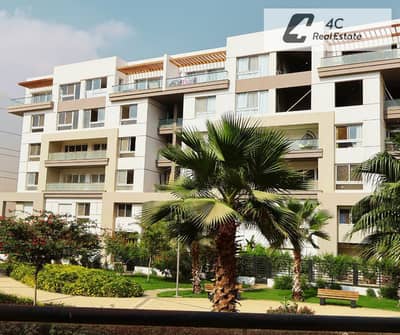 With the lowest monthly installment a 3-bedroom apartment ready for occupancy in the Garden Residence Phase with a prime location in Hyde Park With the lowest monthly installment a 3-bedroom apartment ready for occupancy in the Garden Residence Phase with a prime location in Hyde Park