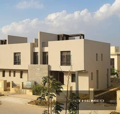 For sale in O West, One Story Villa, prime location, immediate occupancy