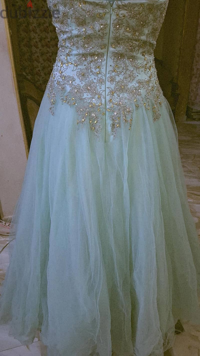 dress 4