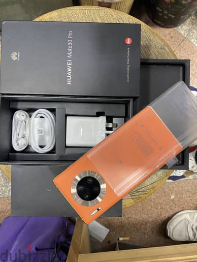 Huawei Mate 30 Pro 5G dual sim 256G Orange كالجديد