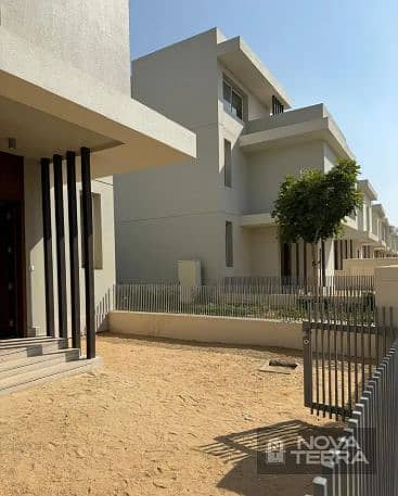 Stand-alone villa for sale in Cairo Gate Compound, Sheikh Zayed
