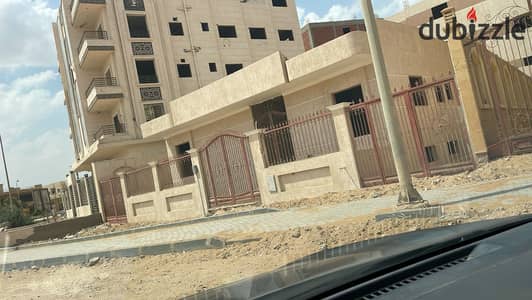 للبيع  فى الحى المتميز  مدينة بدر دوبلكس على السويس مباشرة  فيو مفتوح  وسعر لقطة
