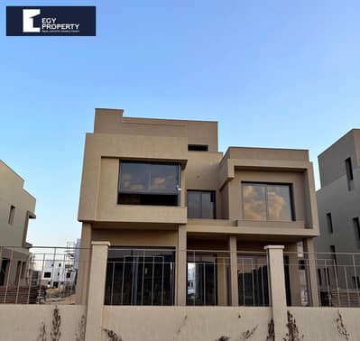 فيلا للبيع في بادبا بالم هيلز 6 اكتوبر فيو لاند سكيب تحت سعر السوق