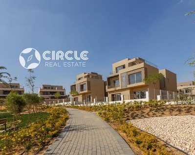 فيلا ٥ غرف D-Type بغرفة خادمة بموقع متميز بدون تشطيب للبيع في كمبوند بالم هيلز القاهرة الجديدة (Palm Hills New Cairo)