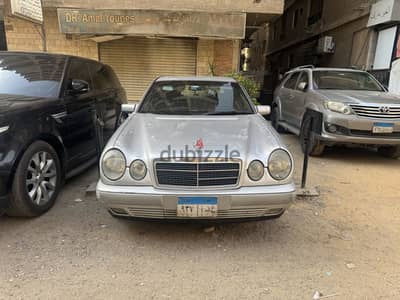 Mercedes-Benz E200 1998