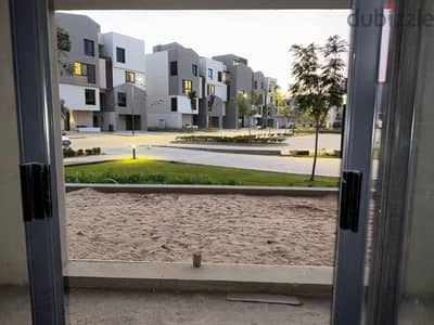 191m with private garden 80m ready to move
