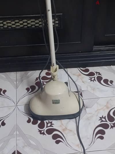 غساله سجاد وموكيت ناشيونال . بحاله نادره استعمال قليل جدا