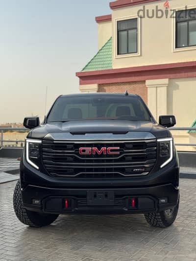 GMC Sierra AT4 2024 - اسود مط