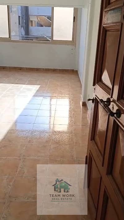 Cash opportunity, great deal: 97m² apartment for sale in "Housing Bank Buildings", District 11, Sheikh Zayed