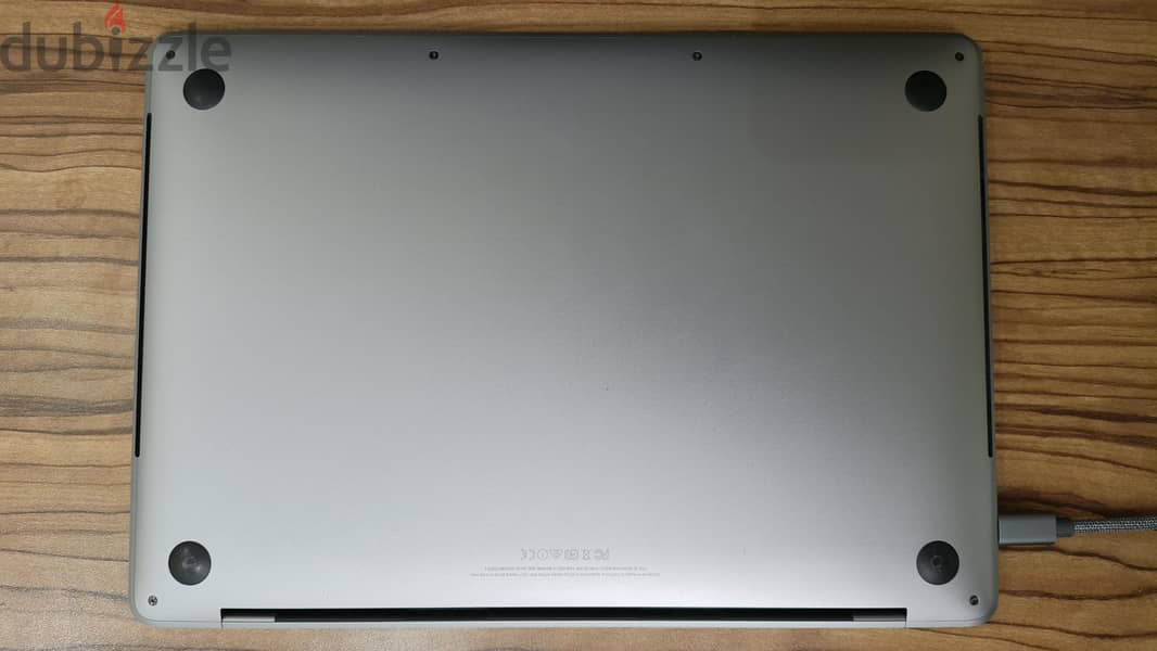 MacBook pro 2016-touchpad-4 USB- c 1