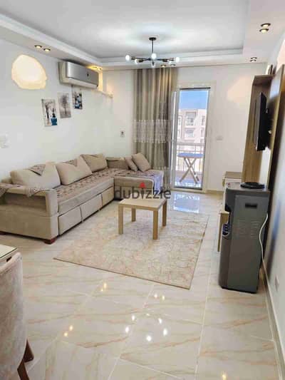 Apartment for rent furnished in Madinaty next to the Craft Zone directly and steps to the East Hub and the First Season Park area of 78 meters steps to the stage services consisting of 2 bedrooms + bathroom and reception and kitchen fifth floor not damaged at all