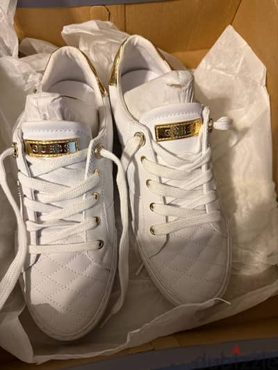 Original Guess white sneakers size 9