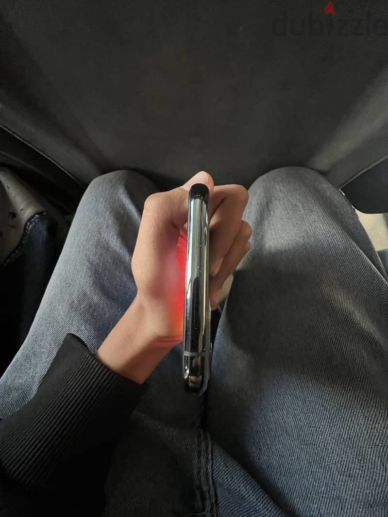 Iphone 11pro max 1