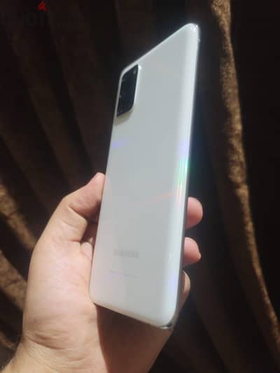 سامسونج اس 20 بلس