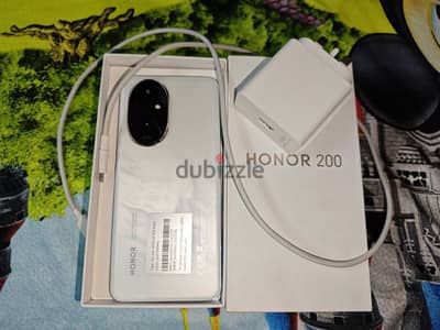 Honor200