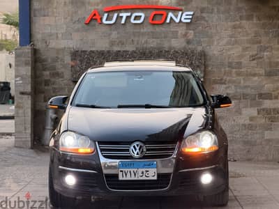 VOLKSWAGEN JETTA COMFORT 1.6 2011 KM 166000 factory paint