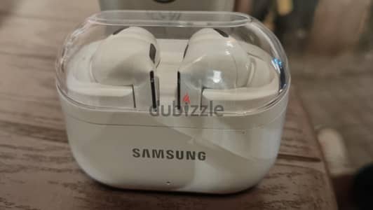 Samsung AirBuds bro3