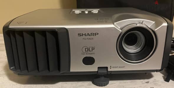sharp projector