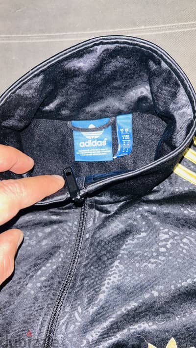 Training suite Adidas original for sale model 2025