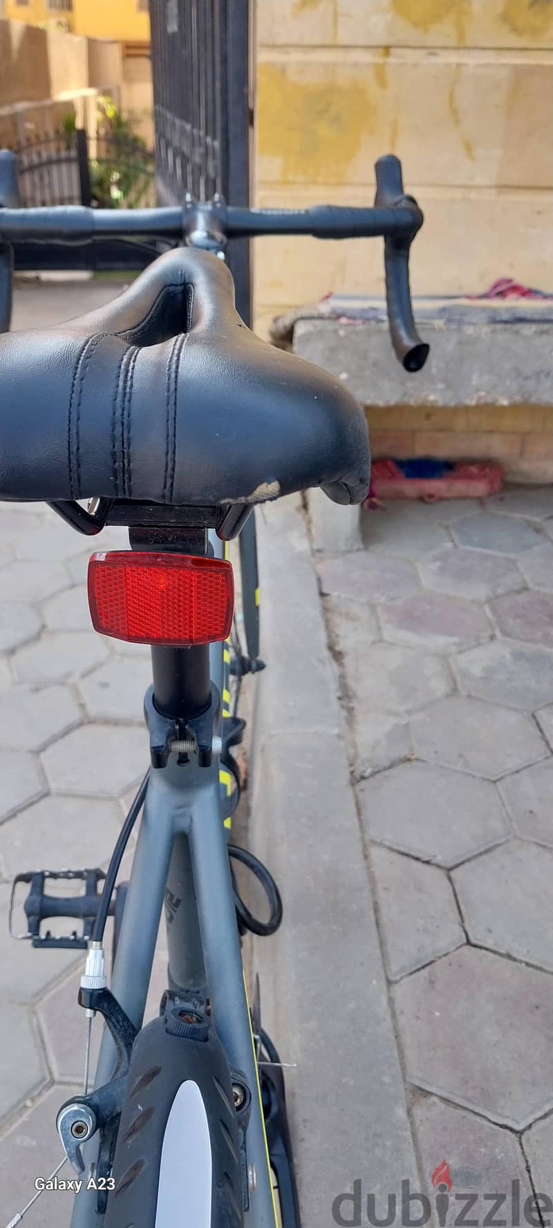 hador r800 2