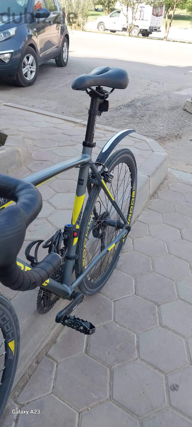 hador r800 4