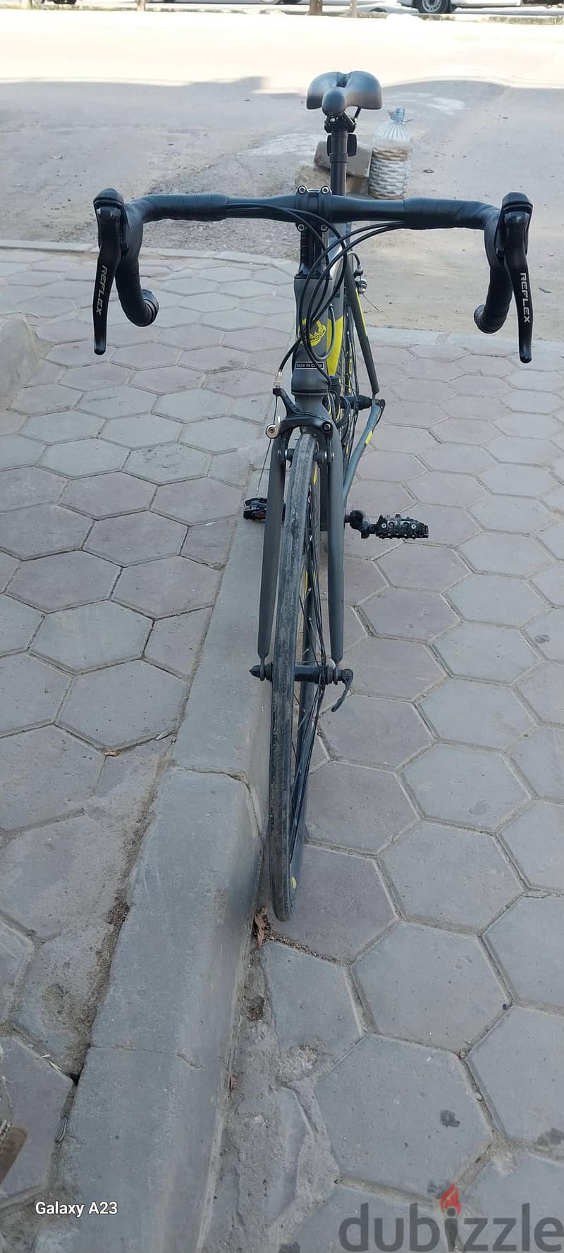 hador r800 5