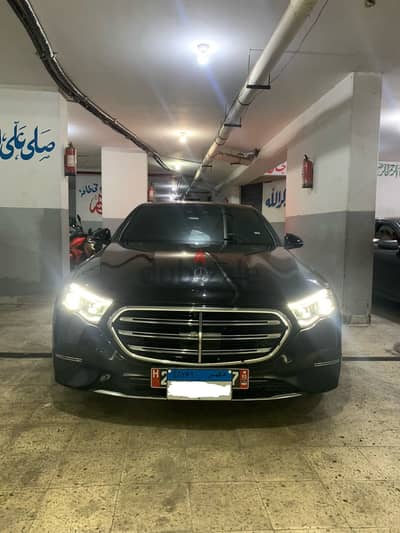 Mercedes E300e