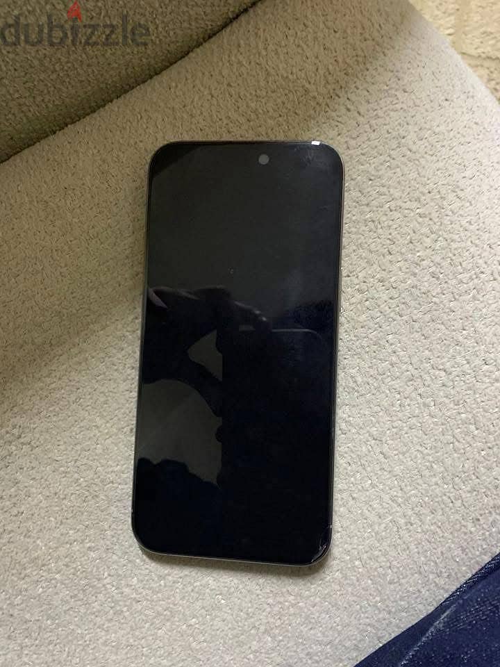 iPhone 15 pro max 2