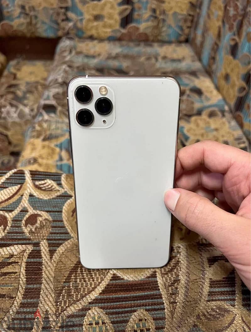 iPhone 11 pro max 1