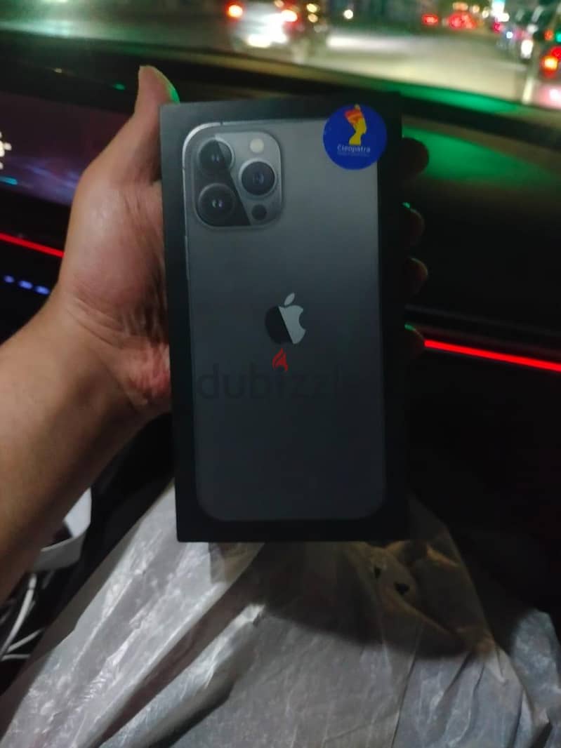 Apple - iPhone 13 Pro Max 3