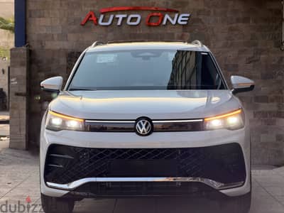 VOLKSWAGEN TIGUAN R LINE 2026 AGENT WARRANTY NEW
