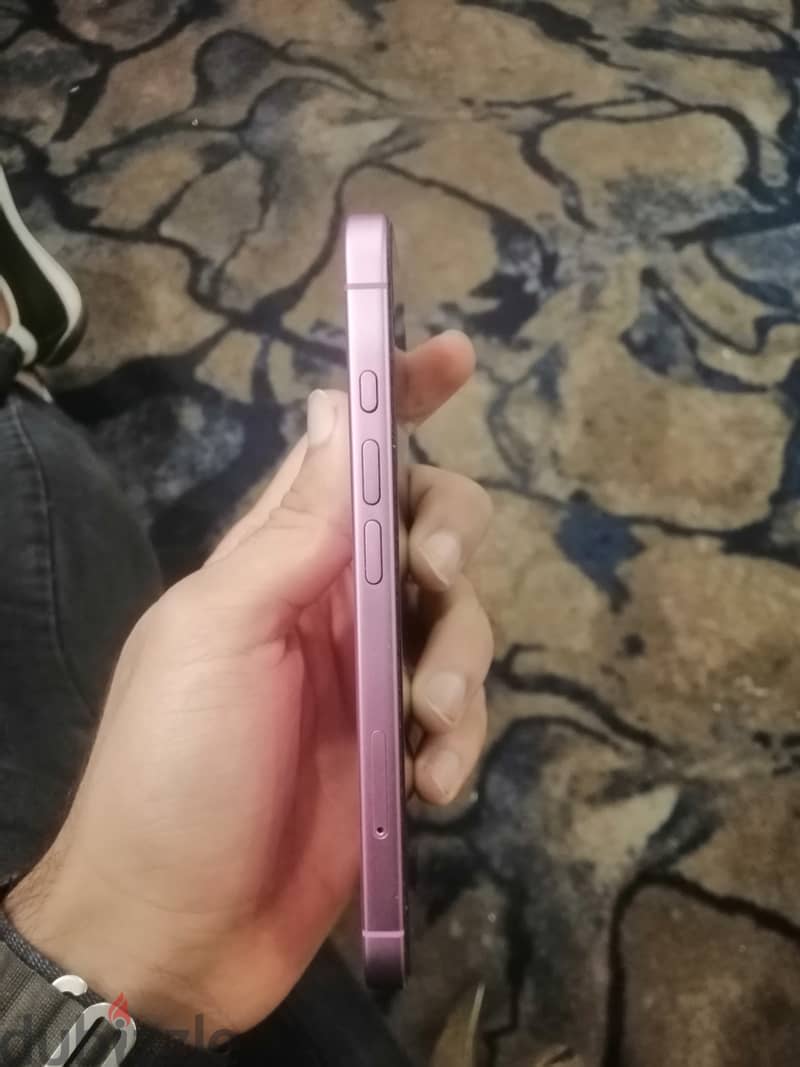 iPhone 16 2