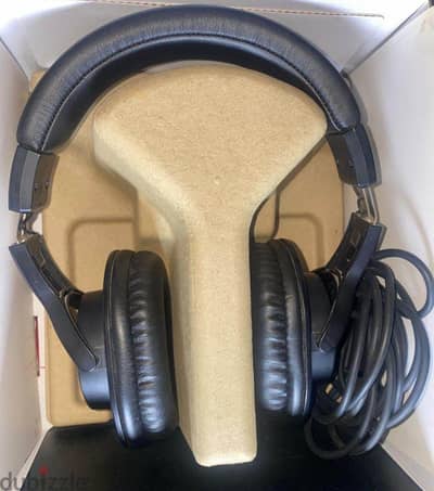 Audio-Technica ATH-M20x للبيع جديده  