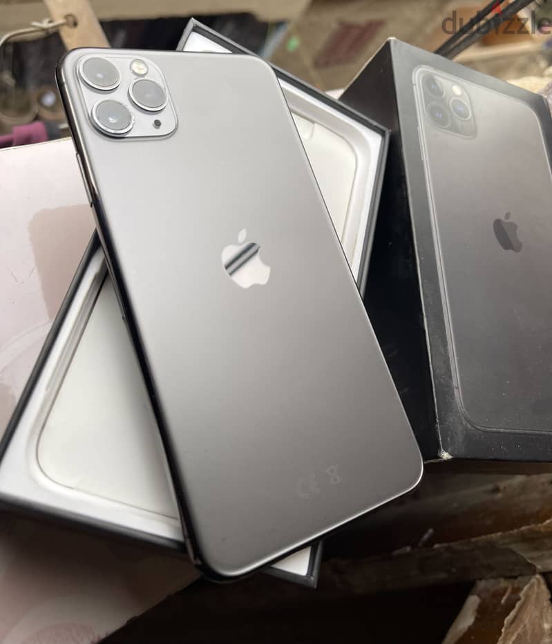 iPhone 11pro max 4