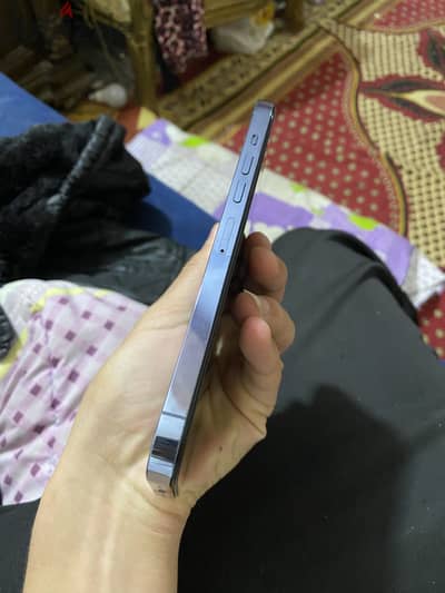 آبل - آيفون 13 برو ماكس لقطه