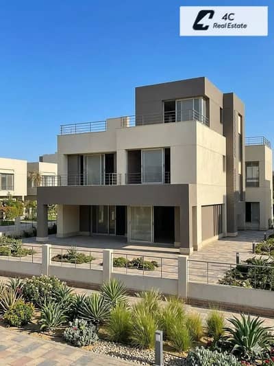 اقل من سعر الماركت ب5 مليون فيلا تايب D ستاند الون 5 غرف نوم ماستر برايم اوكيشن للبيع فى كمبوند بالم هيلز التجمع الخامس Palm Hills New Cairo