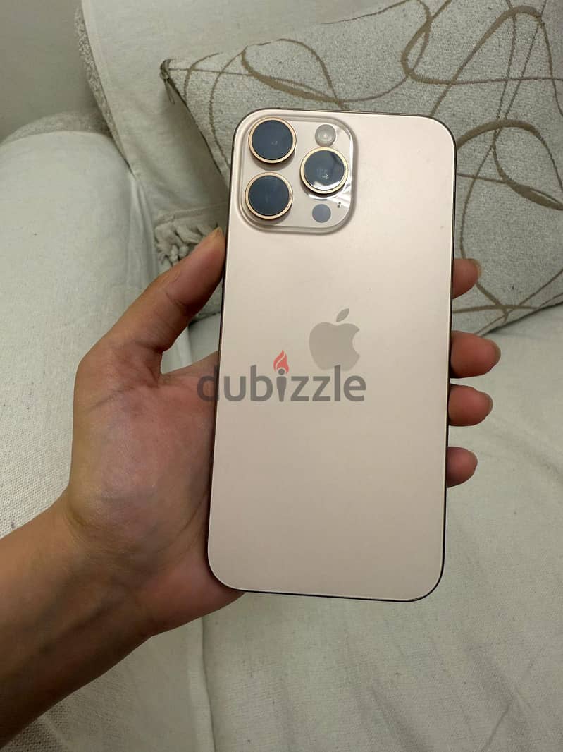iPhone 16 pro max 1